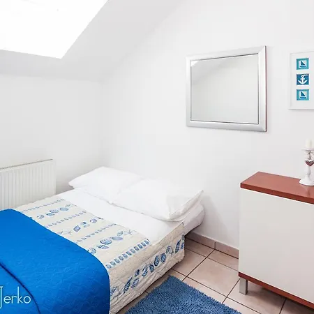 Jerko Apartment Primosten